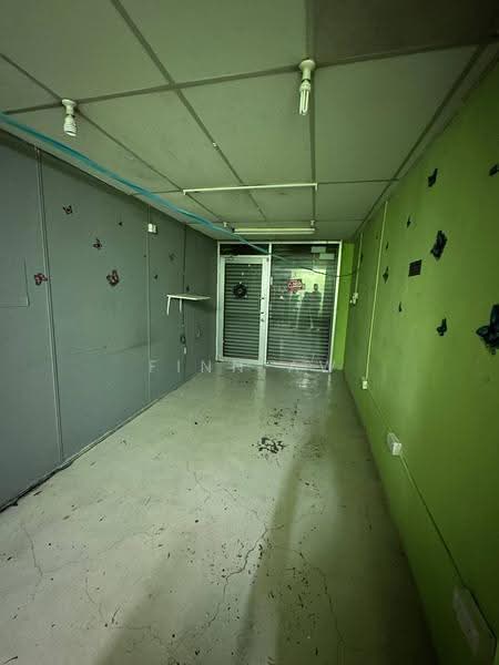 Shop for Sale in Taman Tampoi Indah (Tampoi) - Finn Aw - Interior - PropertyGuru.com.my