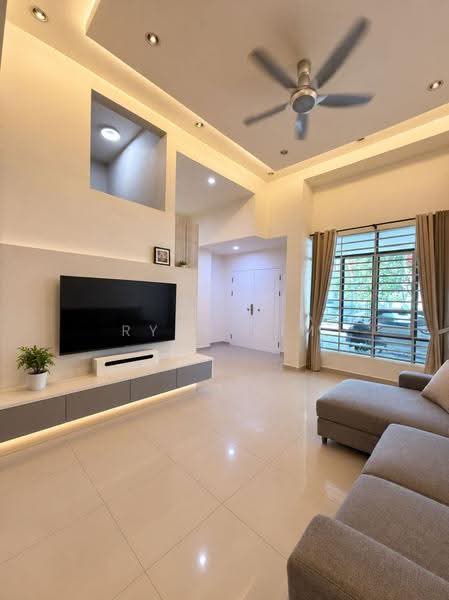 3-storey Terraced House for Sale in Gelugor (Penang) - Ryan Sim - Living Room - PropertyGuru.com.my