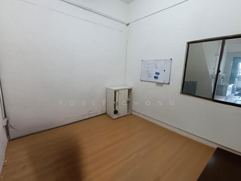 Kedai untuk Disewa di Taman Ungku Tun Aminah (Skudai) - Yosef Chong - Interior - PropertyGuru.com.my