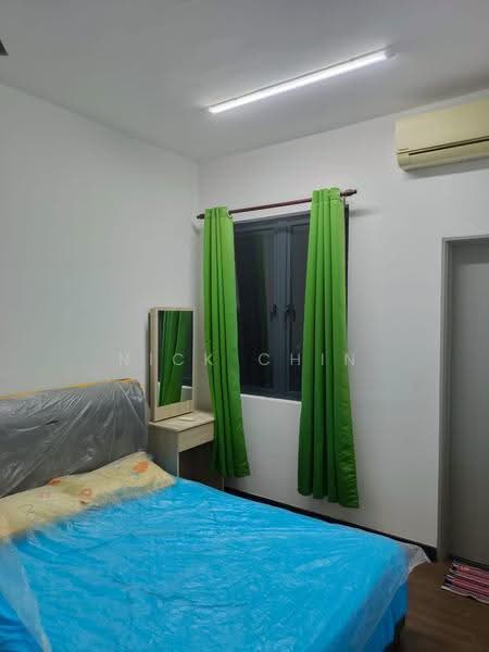 Kondominium untuk Disewa di Vista Bangi - Nick Chin - Bedroom - PropertyGuru.com.my
