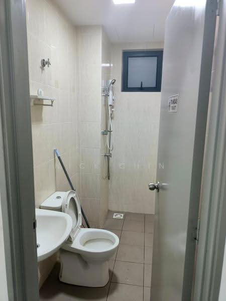 Kondominium untuk Disewa di Vista Bangi - Nick Chin - Bathroom - PropertyGuru.com.my