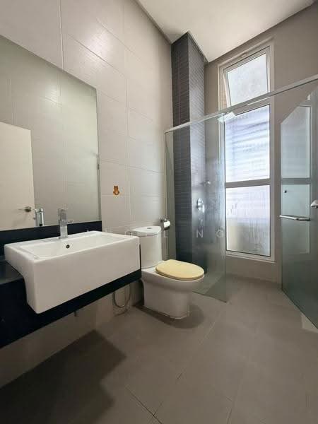 Semi-Detached House for Sale in Ampang Jaya (Ampang) - Angel Ng - Bathroom - PropertyGuru.com.my
