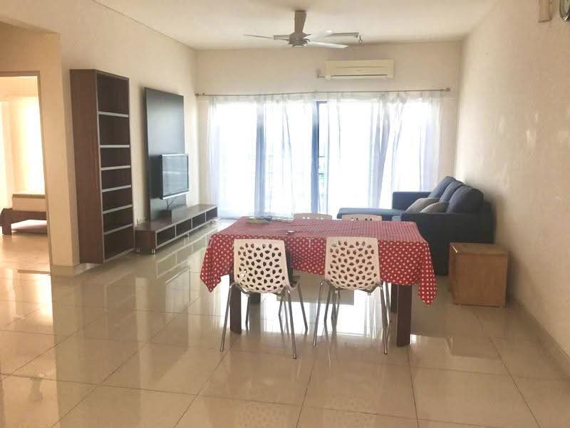 Kediaman Servis untuk Disewa di SetiaWalk - Ivan Tan - Living Room - PropertyGuru.com.my