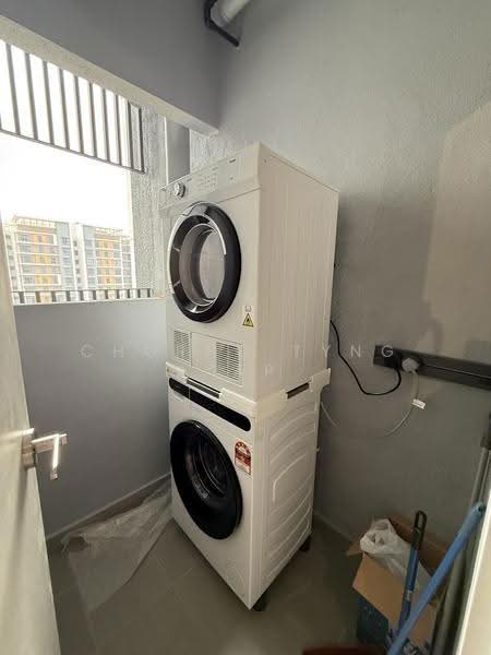 Service Residence for Rent at Teja @ Subang Jaya City Centre (SJCC) - Chorng Tyng Yap - Balcony - PropertyGuru.com.my