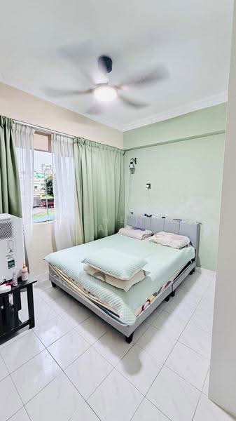 Pangsapuri untuk Dijual di Bukit Awansari (OG Court) - SACHENDRA . - Bedroom - PropertyGuru.com.my