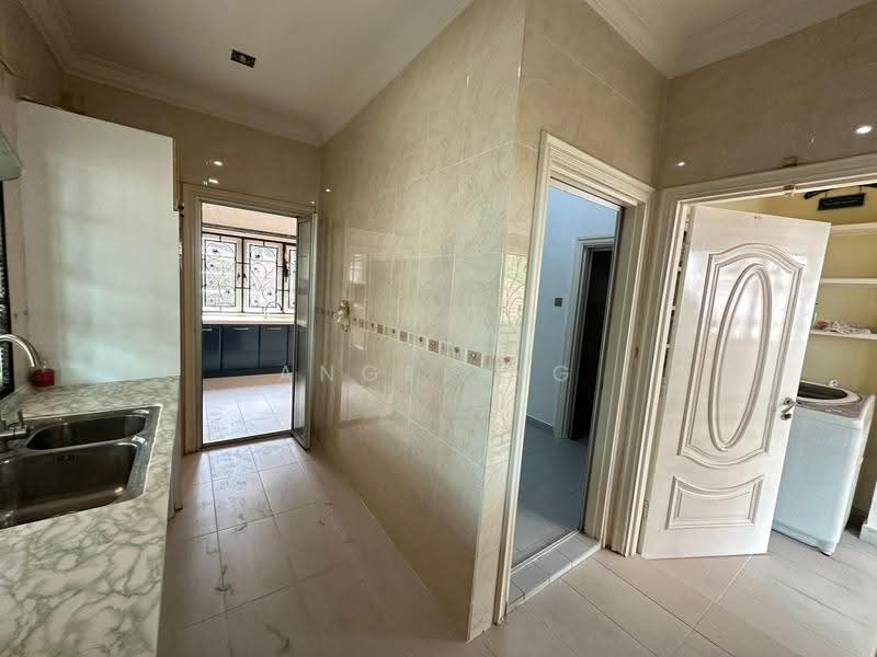 Bungalow House untuk Dijual di Ampang Jaya (Ampang) - Angel Ng - Kitchen - PropertyGuru.com.my