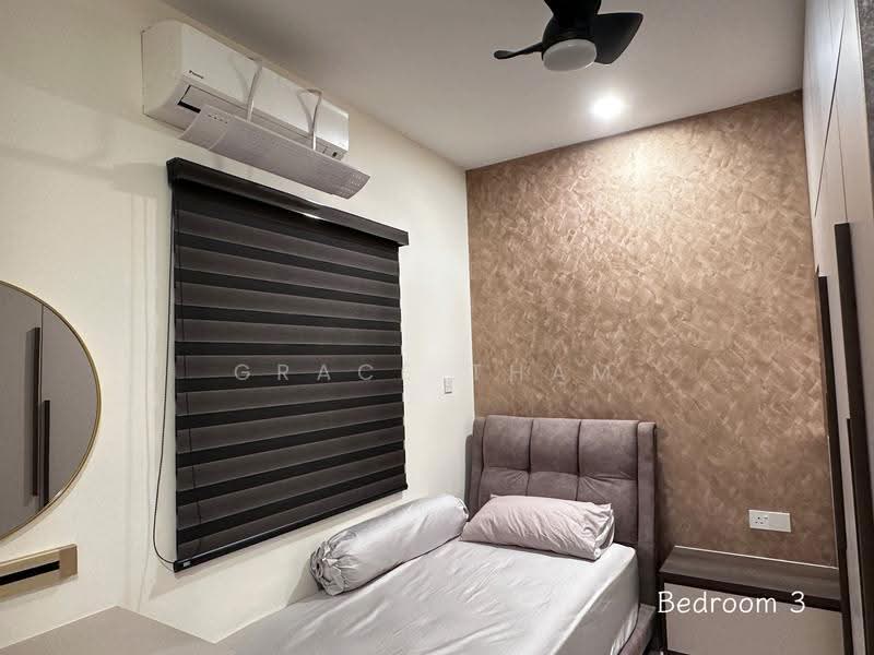 Condominium for Rent at Paraiso Residence @ The Earth - Grace Tham - Bedroom - PropertyGuru.com.my