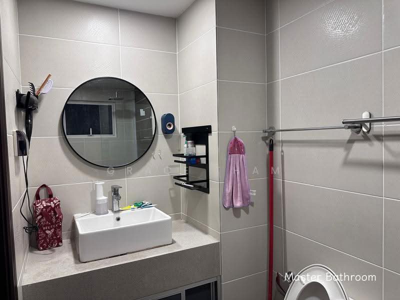 Condominium for Rent at Paraiso Residence @ The Earth - Grace Tham - Bathroom - PropertyGuru.com.my