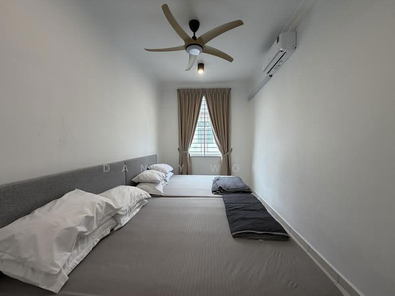 2-storey Terraced House for Sale in Taman Kundang Jaya (Rawang) - Danny Wong - Bedroom - PropertyGuru.com.my