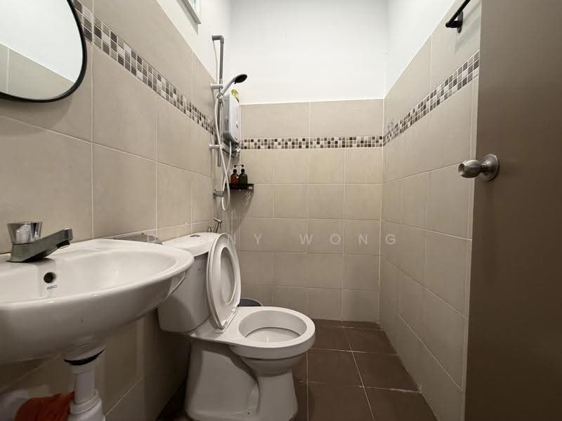 2-storey Terraced House for Sale in Taman Kundang Jaya (Rawang) - Danny Wong - PropertyGuru.com.my