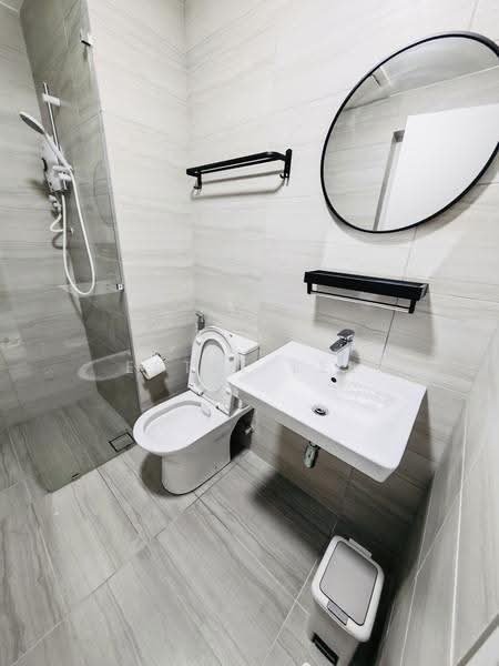 Kediaman Servis untuk Disewa di BeCentral @ i-City - Estee Lee - Bathroom - PropertyGuru.com.my