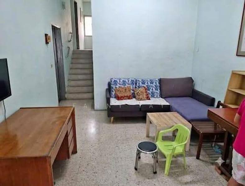 1-storey Terraced House for Sale in Bandar Baru Sri Petaling (Sri Petaling) - Fanny Tay - Living Room - PropertyGuru.com.my