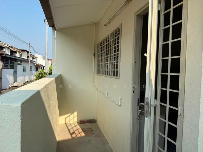 2-storey Terraced House for Rent in Kampung Simee (Ipoh) - Mandy Phang - PropertyGuru.com.my