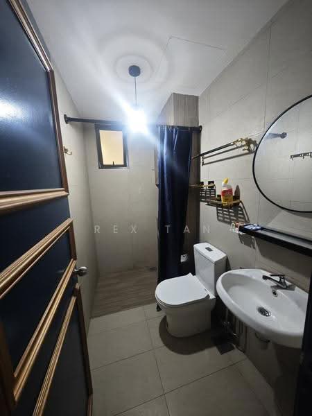 Kediaman Servis untuk Disewa di You City 3 - Rex Tan - Bathroom - PropertyGuru.com.my