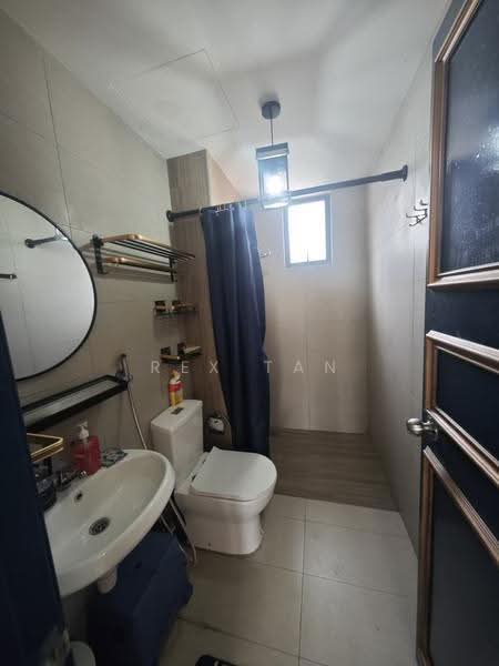 Kediaman Servis untuk Disewa di You City 3 - Rex Tan - Bathroom - PropertyGuru.com.my