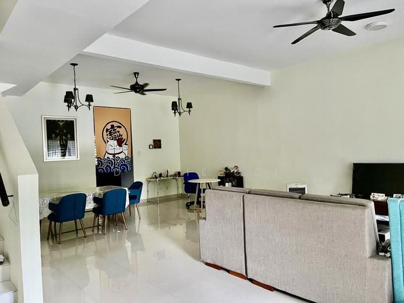 2-storey Terraced House for Sale in Bandar Damai Perdana (Cheras) - Dlynie Ooi - Living Room - PropertyGuru.com.my