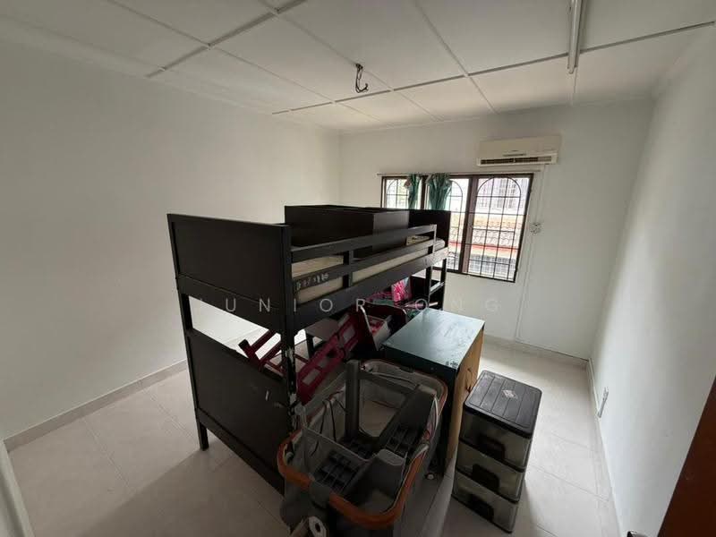 2-storey Terraced House for Sale in Bandar Country Homes (Rawang) - Junior Ong - Bedroom - PropertyGuru.com.my