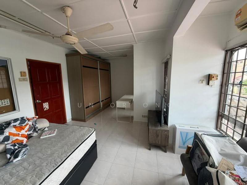 2-storey Terraced House for Sale in Bandar Country Homes (Rawang) - Junior Ong - Bedroom - PropertyGuru.com.my