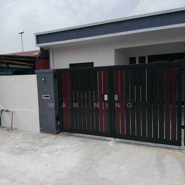 Rumah Teres 1-Tingkat untuk Dijual di Taman Sri Skudai (Skudai) - Wan Ning - Exterior - PropertyGuru.com.my