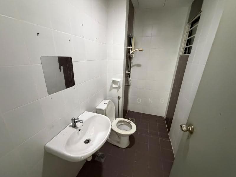 Kondominium untuk Dijual di T-Parkland - Junior Ong - Bathroom - PropertyGuru.com.my