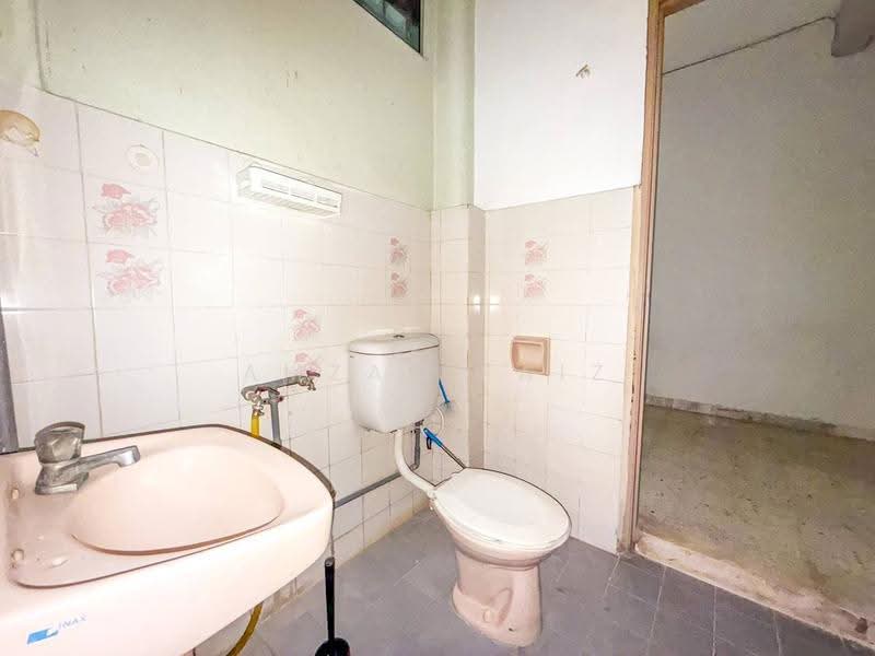 2-storey Terraced House for Sale in Kelana Jaya (Petaling Jaya) - Amzar Faiz - PropertyGuru.com.my