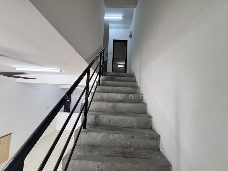 3-storey Terraced House for Sale in Taman Megah Ria (Masai) - Anna Woon - Interior - PropertyGuru.com.my