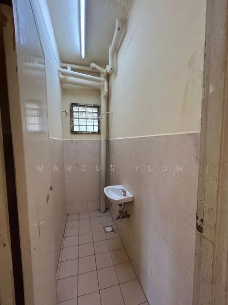 Townhouse for Rent in Taman Jasmin (Senawang) - Marcus Yeow - Bathroom - PropertyGuru.com.my