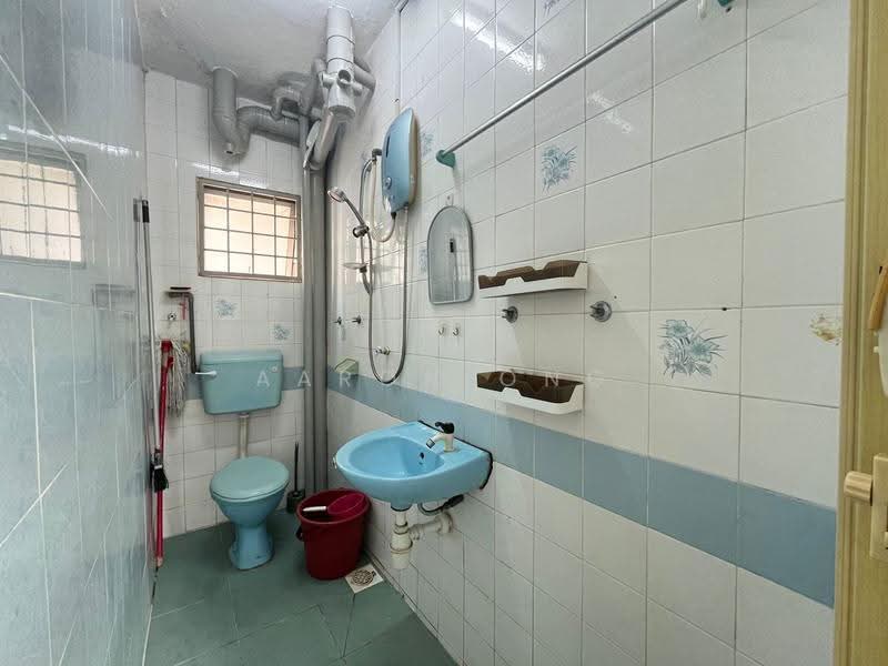 Pangsapuri untuk Dijual di Taman Setapak Indah - Aaron Ong - Bathroom - PropertyGuru.com.my