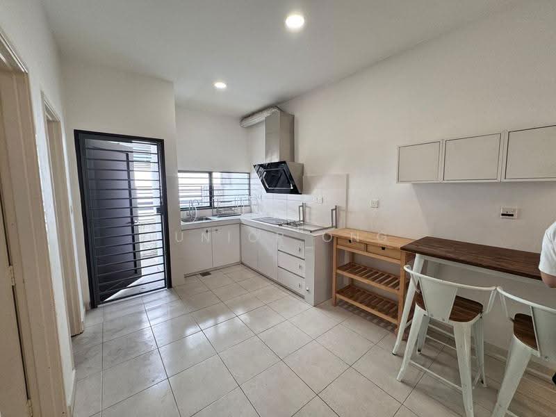 Rumah Teres 2-Tingkat untuk Dijual di M Residence 2 (Rawang) - Junior Ong - Kitchen - PropertyGuru.com.my