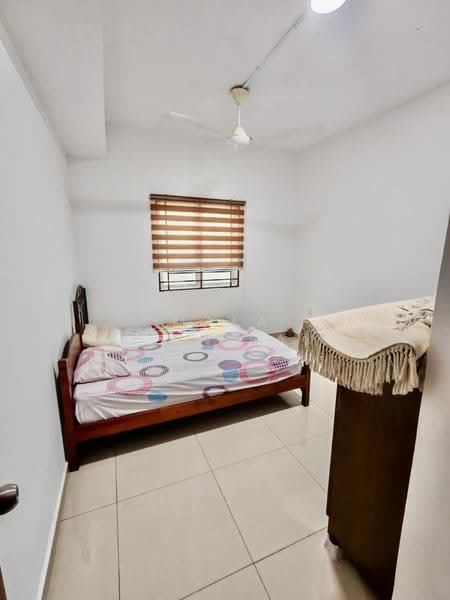 3-storey Terraced House for Sale in Taman Impian Indah (Bukit Jalil) - Mala Palanisamy - Bedroom - PropertyGuru.com.my