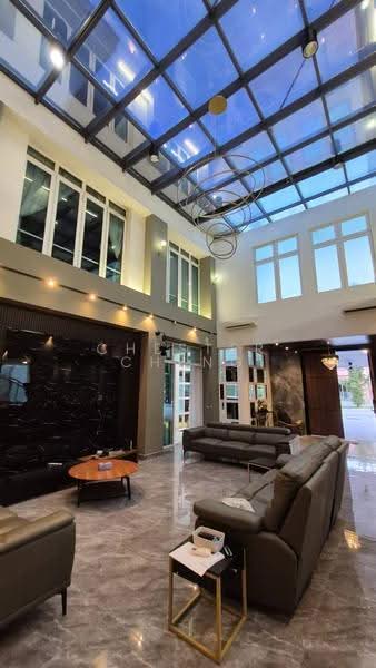 Bungalow House for Sale in USJ Heights (Subang Jaya) - Chester Cheng - Living Room - PropertyGuru.com.my