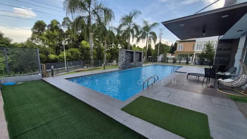 Bungalow House for Sale in USJ Heights (Subang Jaya) - Chester Cheng - Pool - PropertyGuru.com.my