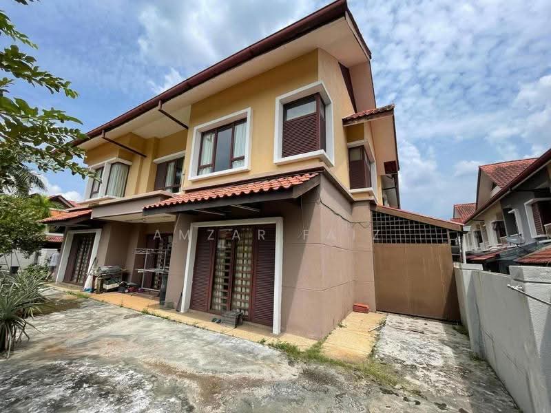 2-storey Terraced House for Sale in Bukit Jelutong (Shah Alam) - Amzar Faiz - PropertyGuru.com.my