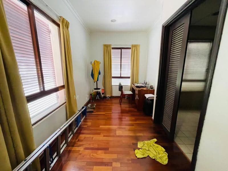 2-storey Terraced House for Sale in Bukit Jelutong (Shah Alam) - Amzar Faiz - PropertyGuru.com.my