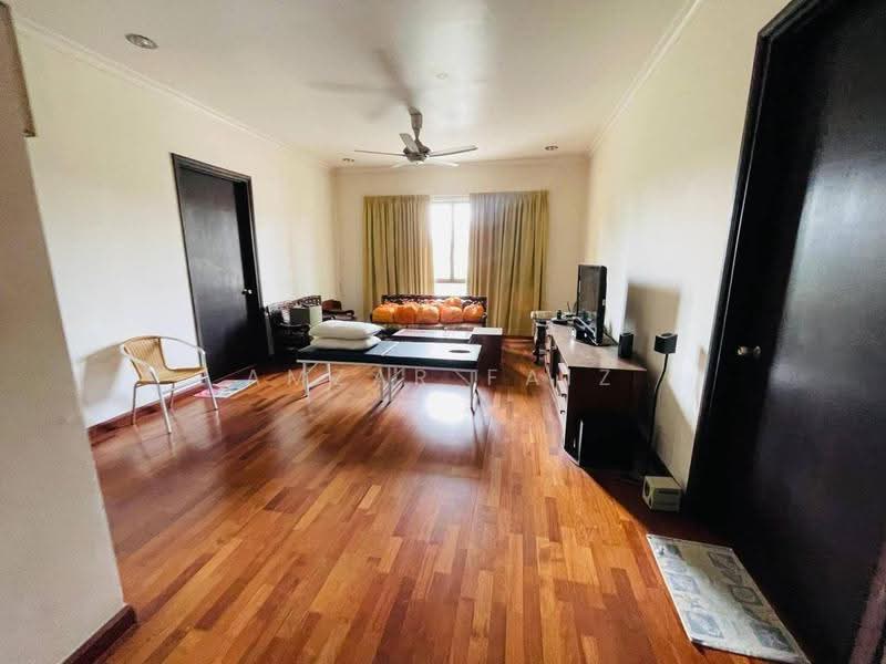 2-storey Terraced House for Sale in Bukit Jelutong (Shah Alam) - Amzar Faiz - PropertyGuru.com.my