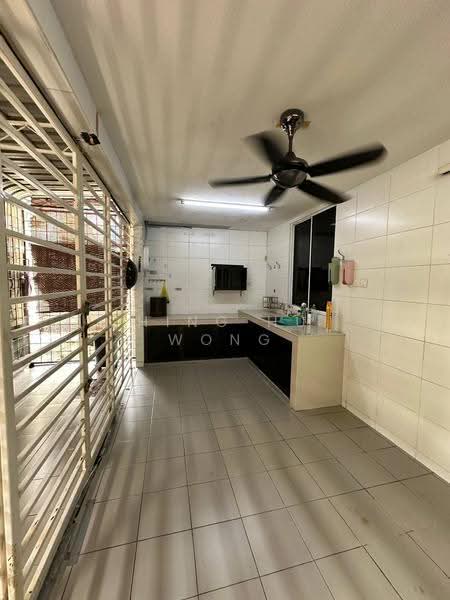 Rumah Teres 2-Tingkat untuk Dijual di Kota Kinabalu (Sabah) - Ching Hui Wong - Kitchen - PropertyGuru.com.my