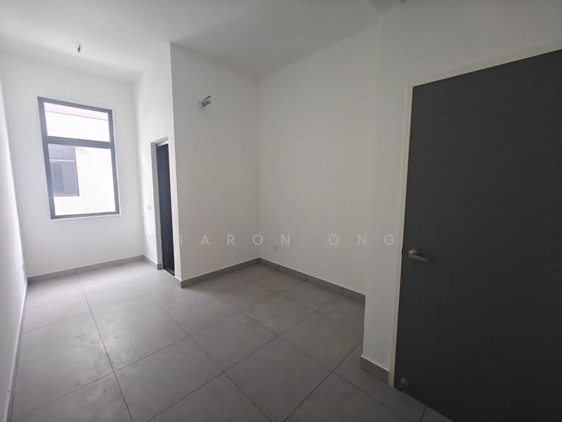2-storey Terraced House for Sale in Taman Mount Austin (Tebrau) - Sharon Ong - Interior - PropertyGuru.com.my