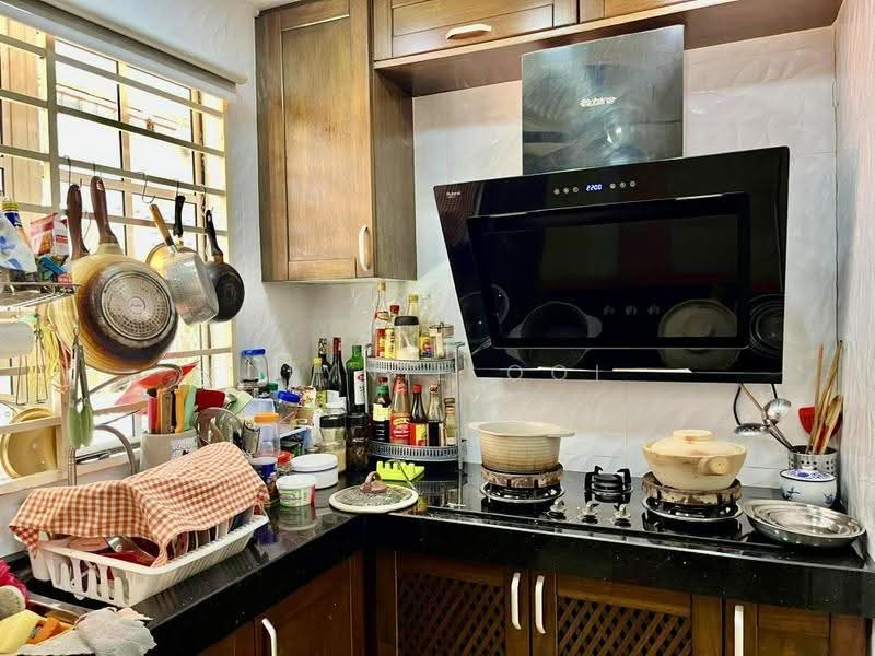 Rumah Berkembar untuk Dijual di Alam Damai (Cheras) - Dlynie Ooi - Kitchen - PropertyGuru.com.my