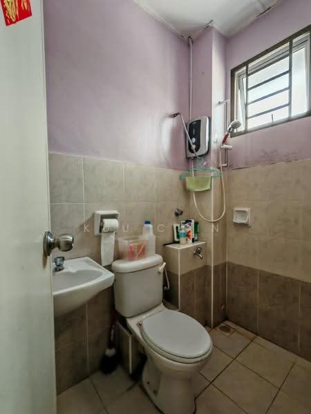 2-storey Terraced House for Sale in Bukit Indah (Iskandar Puteri (Nusajaya)) - Kuu Chin - Bathroom - PropertyGuru.com.my