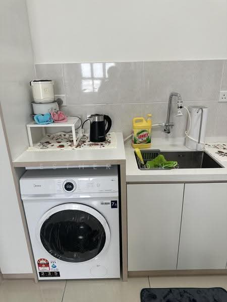 Kediaman Servis untuk Disewa di B11 Parkland Residence - Esther Yong - Kitchen - PropertyGuru.com.my