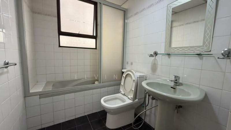 Kondominium untuk Disewa di Mont Kiara Pines - Elvin Ho - Bathroom - PropertyGuru.com.my