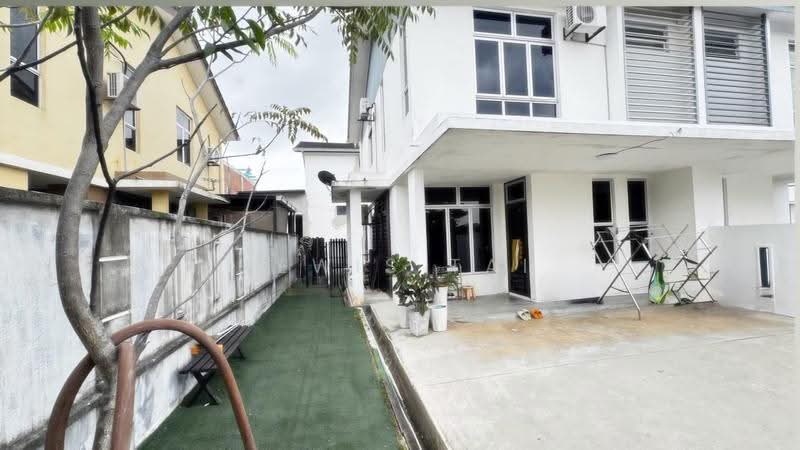 Semi-Detached House for Sale in Mutiara Rini (Skudai) - Lewis Tai - PropertyGuru.com.my