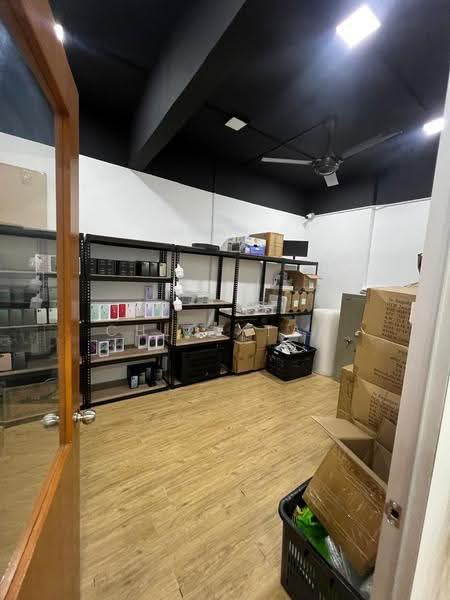 Office for Sale in Seksyen U13 (Setia Alam) - Chloe Tan - Interior - PropertyGuru.com.my