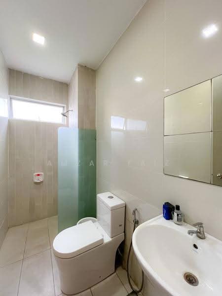 Kondominium untuk Dijual di Suasana Lumayan - Amzar Faiz - PropertyGuru.com.my