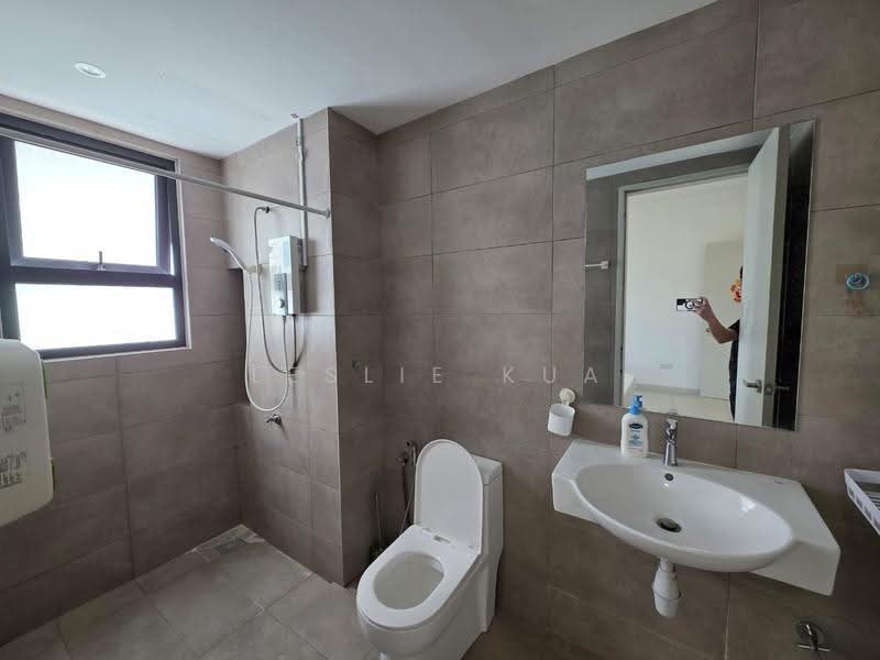 Service Residence for Rent at Savio @ Riana Dutamas - Leslie Kua - Bathroom - PropertyGuru.com.my