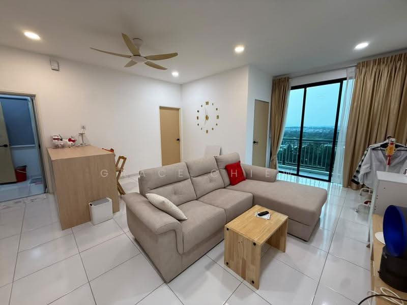 Kediaman Servis untuk Dijual di The Sky Executive Suites - Grace Chiew - Living Room - PropertyGuru.com.my