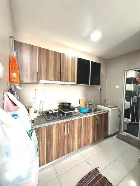 Service Residence for Rent at D'Secret Garden (Pangsapuri Kempas Indah) - Janice Yong - Kitchen - PropertyGuru.com.my