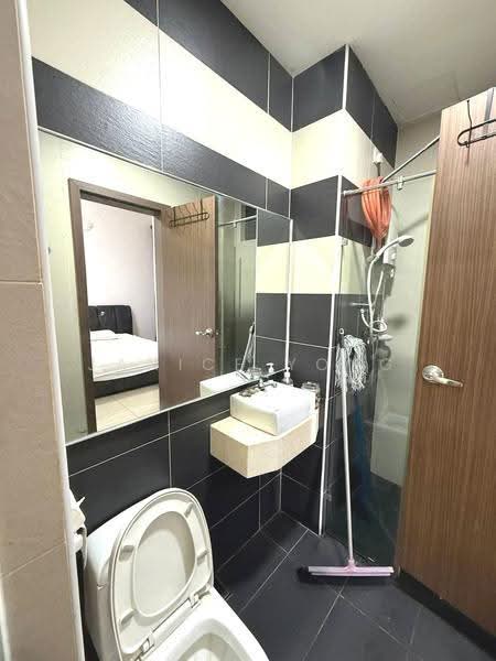 Service Residence for Rent at D'Secret Garden (Pangsapuri Kempas Indah) - Janice Yong - Bathroom - PropertyGuru.com.my