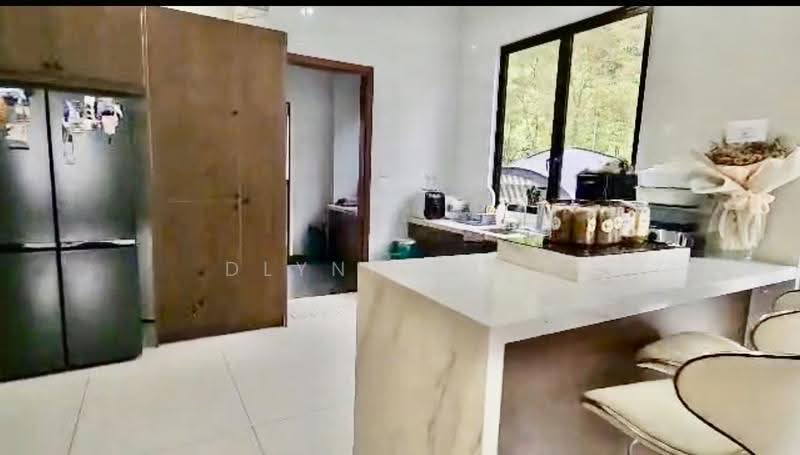 Rumah Berkembar untuk Dijual di Sierra Ukay (Ampang) - Dlynie Ooi - Kitchen - PropertyGuru.com.my