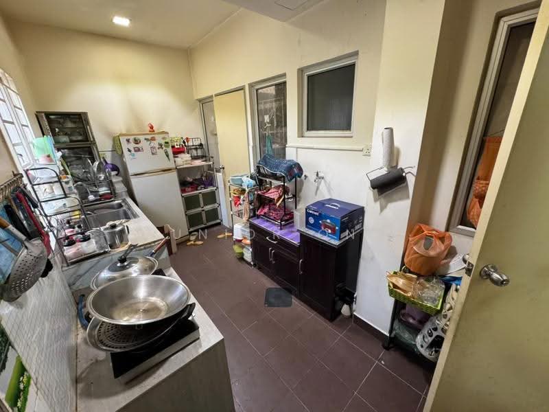 Rumah Teres 2-Tingkat untuk Dijual di Taman Desa Mas (Rawang) - Junior Ong - Kitchen - PropertyGuru.com.my